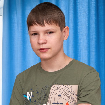 Максим Ч..jpg